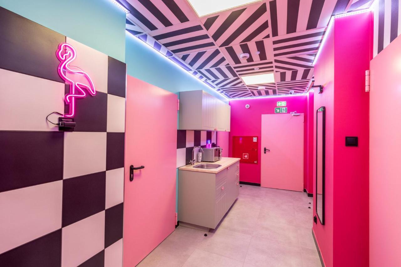 Vice City Hostel ヴロツワフ エクステリア 写真